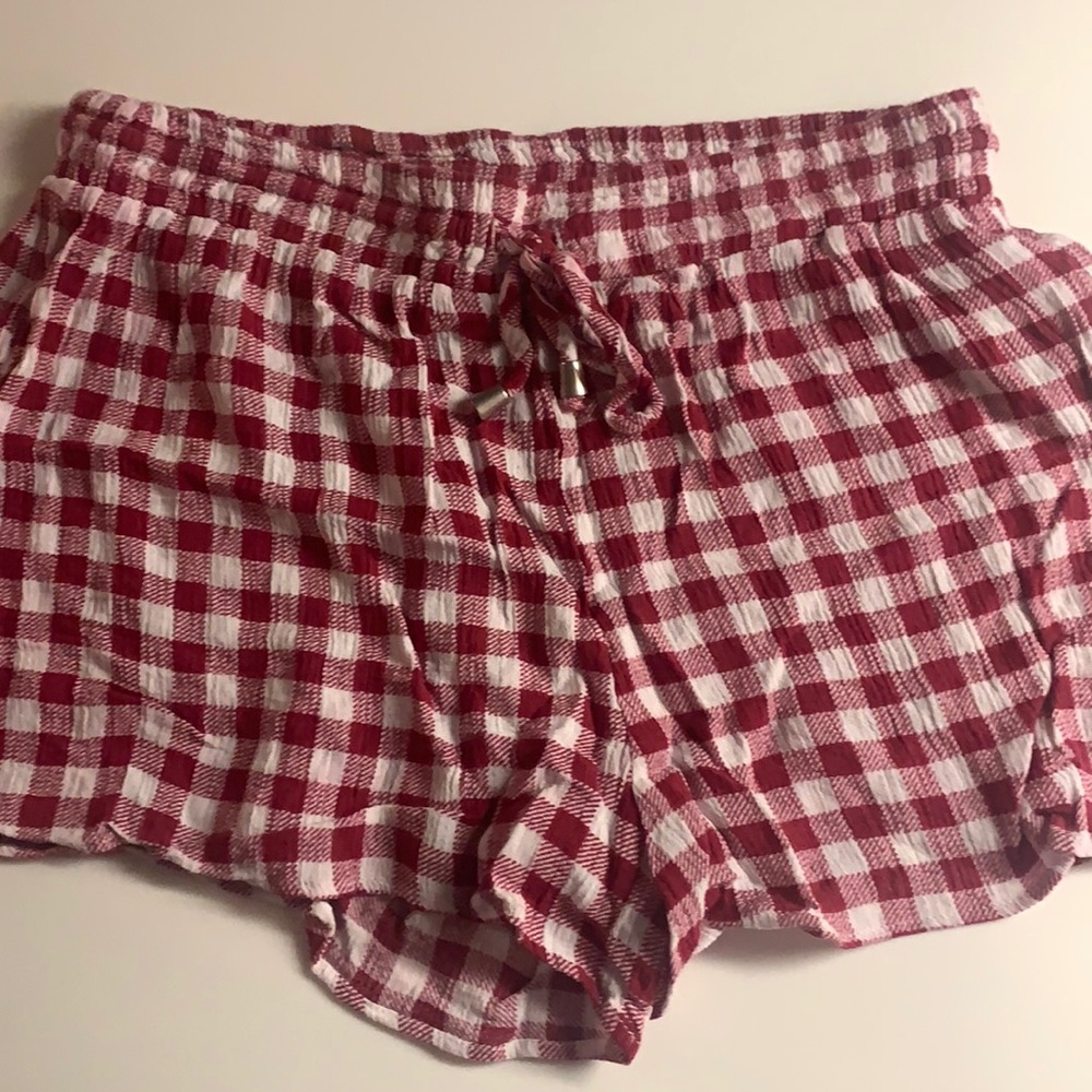 Flowy shorts